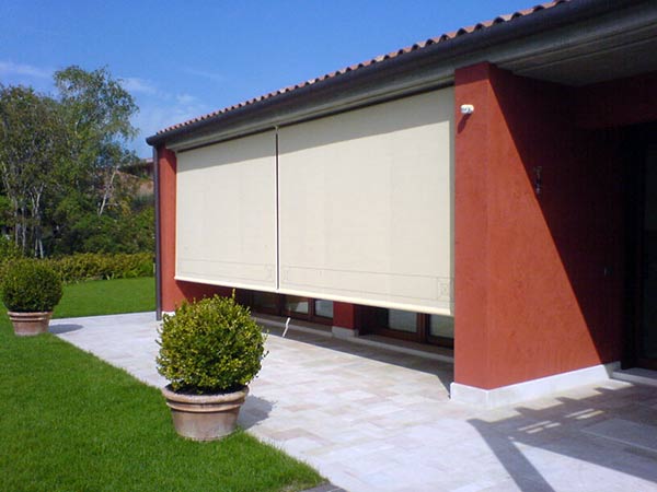 Tenda-verticale-per-balcone-Treviso